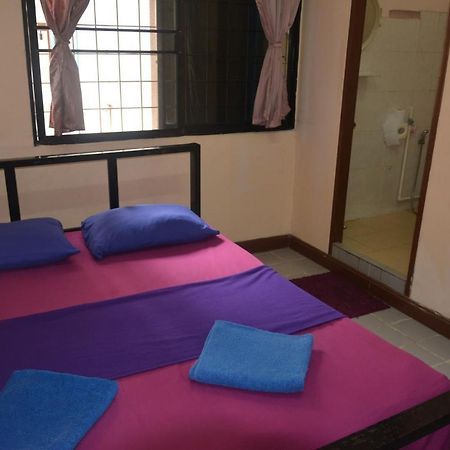 Yaya Guesthouse Bangkok Dış mekan fotoğraf