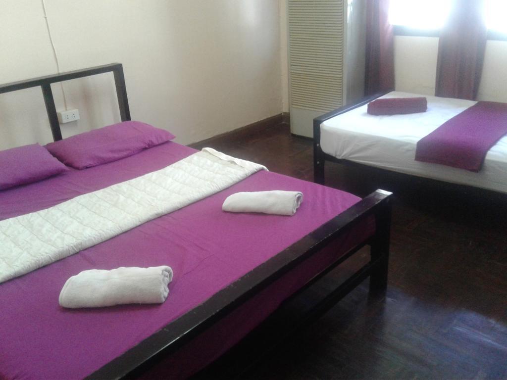 Yaya Guesthouse Bangkok Dış mekan fotoğraf