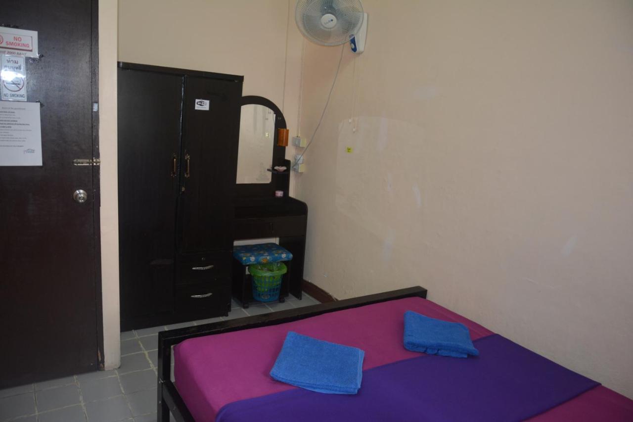 Yaya Guesthouse Bangkok Dış mekan fotoğraf