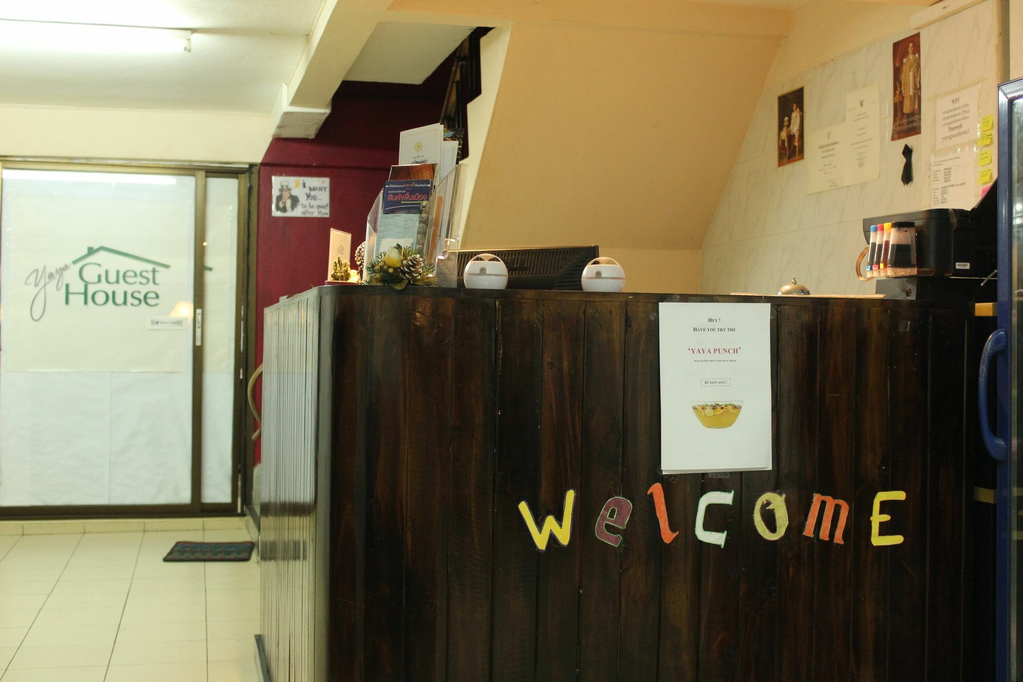 Yaya Guesthouse Bangkok Dış mekan fotoğraf