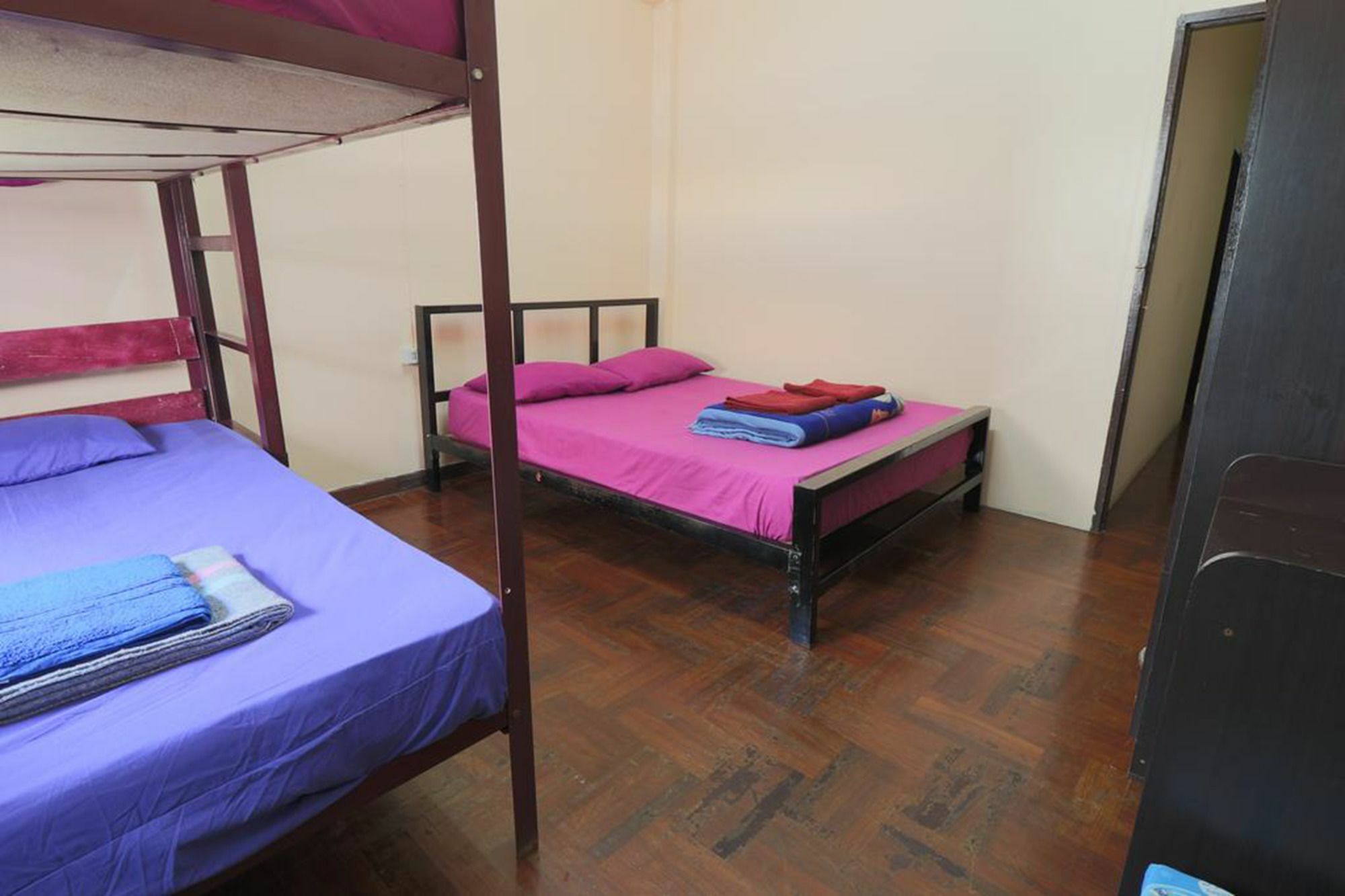 Yaya Guesthouse Bangkok Dış mekan fotoğraf