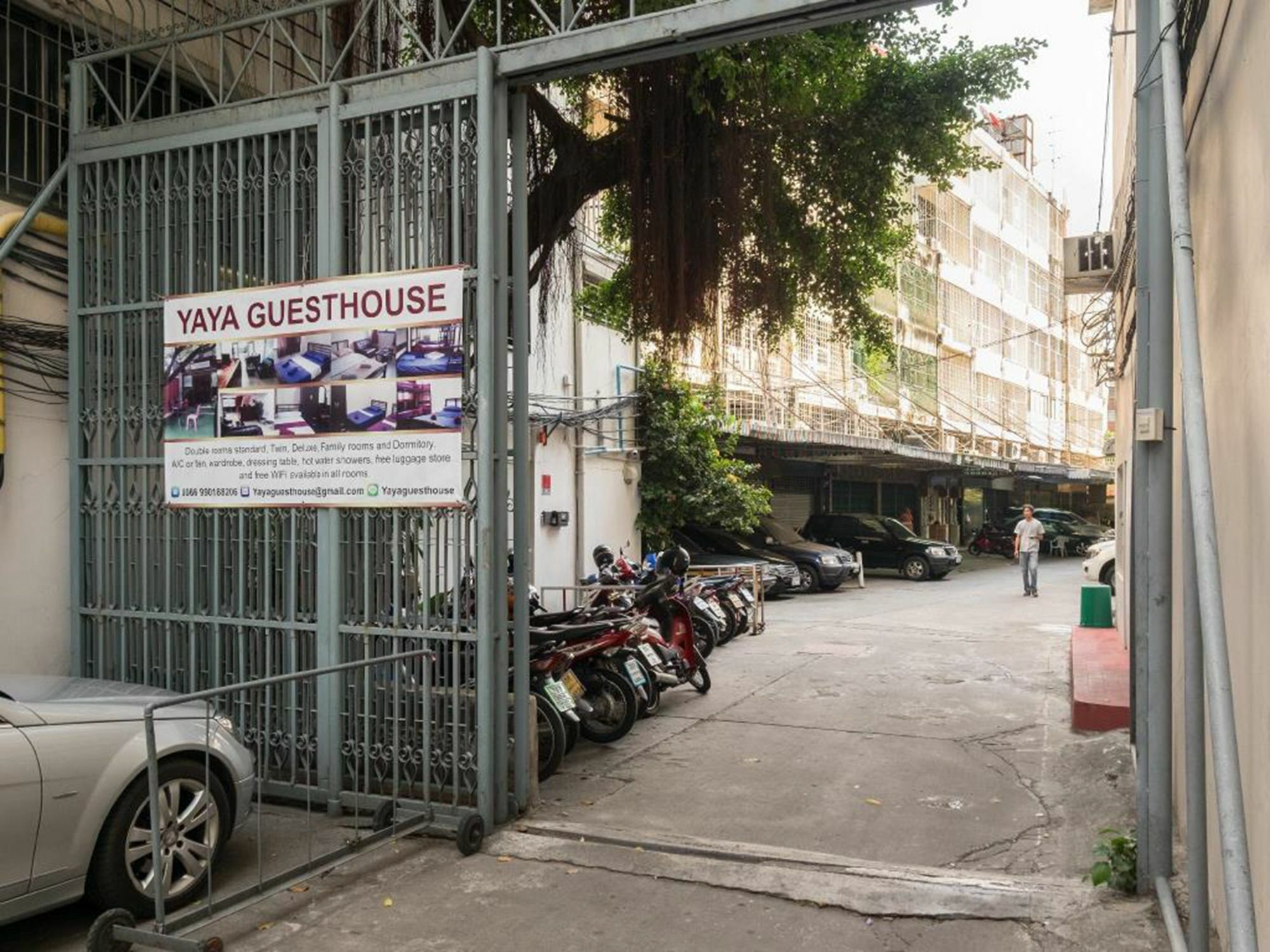 Yaya Guesthouse Bangkok Dış mekan fotoğraf